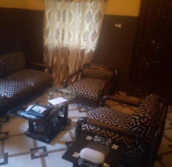 پانسیون Toyo Guest House