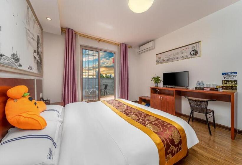 Guilin Peach Blossom Bay