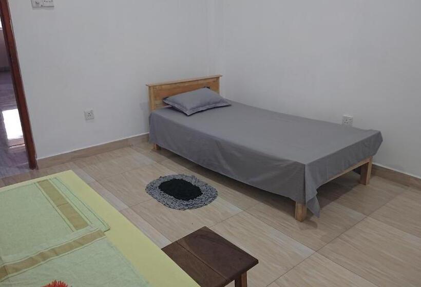 Bed and Breakfast Canaan Music