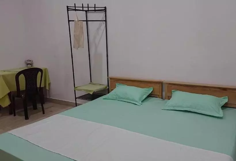 ベッドアンドブレックファースト Canaan Music