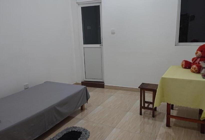 Bed and Breakfast Canaan Music