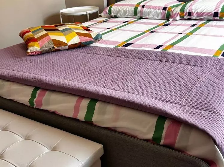 ベッドアンドブレックファースト Townhouse Piraino