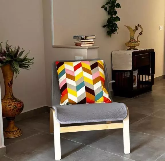 ベッドアンドブレックファースト Townhouse Piraino