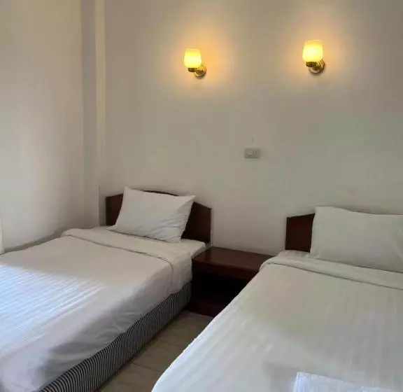 ホテル โรงแรมศิริธารา
