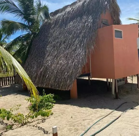 Hotelli Cabañas Riviera Afro