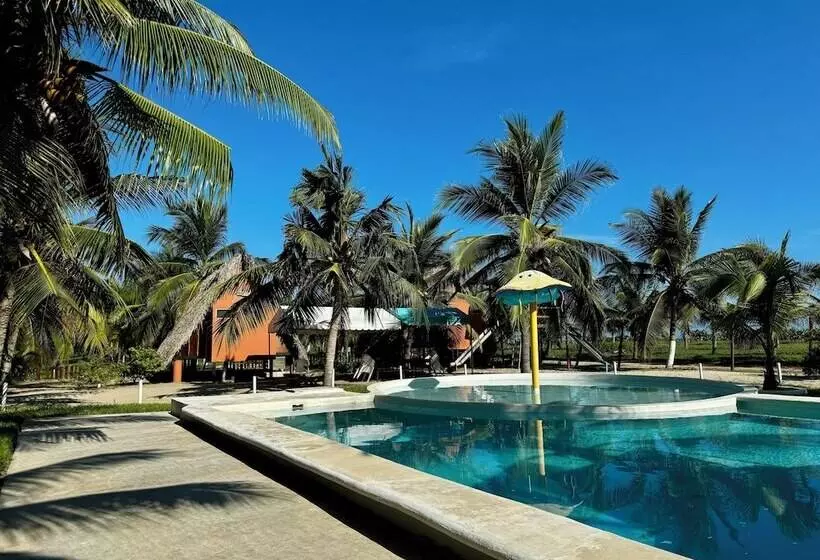 Hotelli Cabañas Riviera Afro