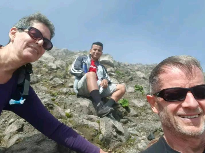 هتل کپسول Mamacita Cafe House