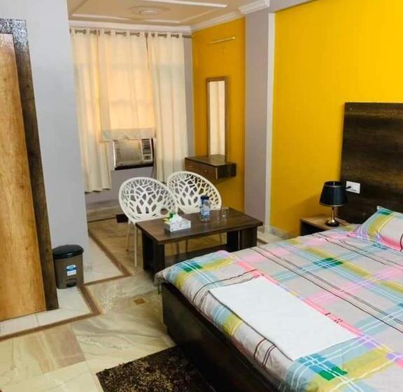 فندق Vibrant Inn   A Boutique Stay