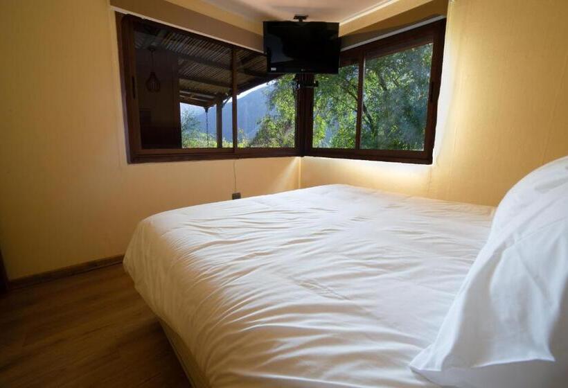 Hotel Parque San José Caja Los Héroes