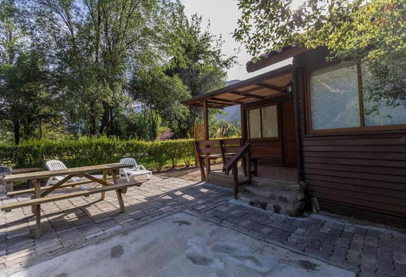 Hotel Parque San José Caja Los Héroes