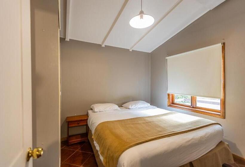 Hotel Parque San Juan   Caja Los Héroes