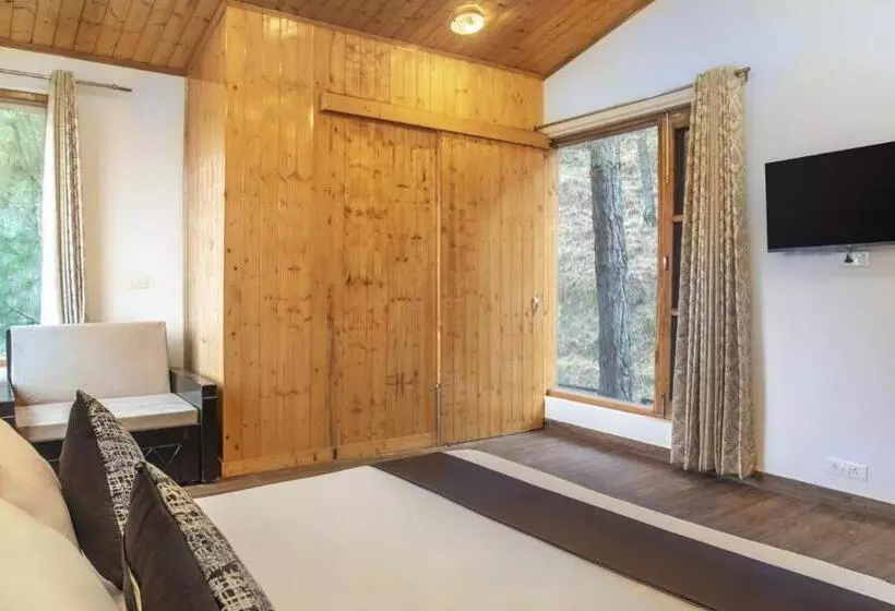 ホテル The Rajmahal Retreat I 3 Bedrooms Entire Villa I Nature Treks & Mountains View I Bonfire I Kasauli B