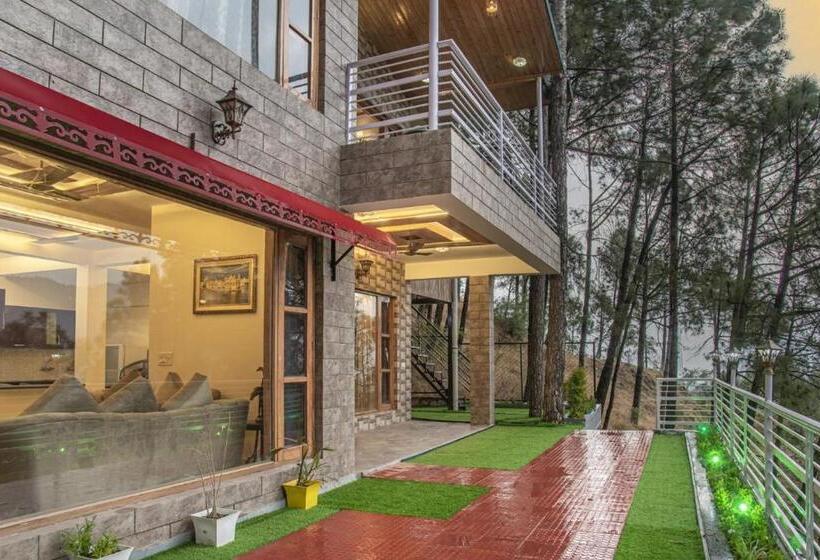 בית מלון כפרי The Rajmahal Retreat I 3 Bedrooms Entire Villa I Nature Treks & Mountains View I Bonfire I Kasauli B