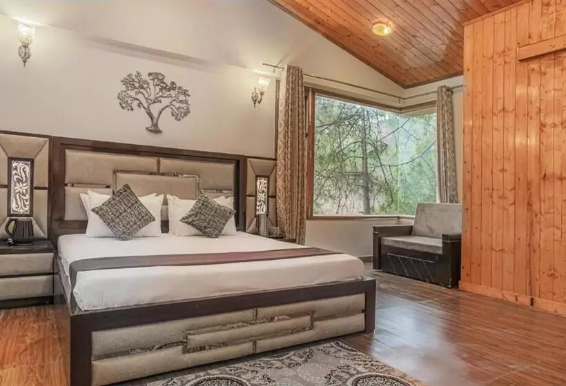 ホテル The Rajmahal Retreat I 3 Bedrooms Entire Villa I Nature Treks & Mountains View I Bonfire I Kasauli B