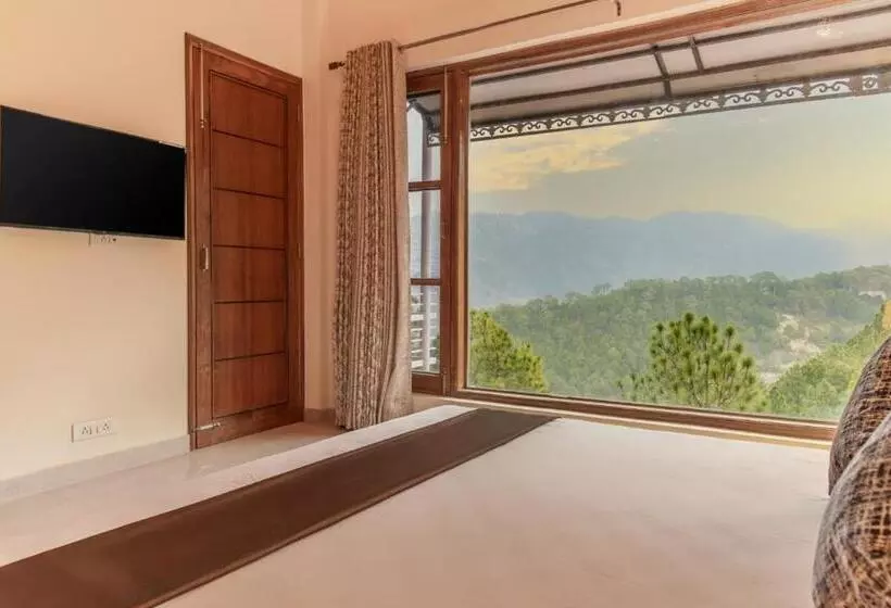 ホテル The Rajmahal Retreat I 3 Bedrooms Entire Villa I Nature Treks & Mountains View I Bonfire I Kasauli B
