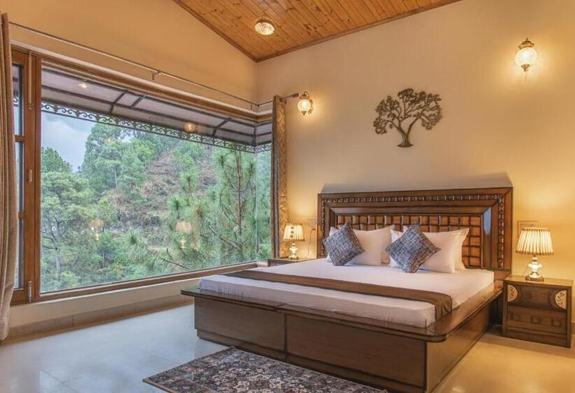 בית מלון כפרי The Rajmahal Retreat I 3 Bedrooms Entire Villa I Nature Treks & Mountains View I Bonfire I Kasauli B