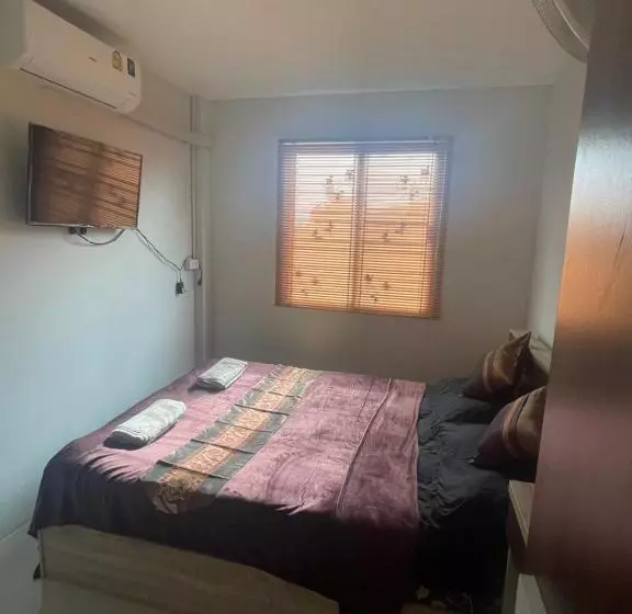 Ilin Hostel Pattaya