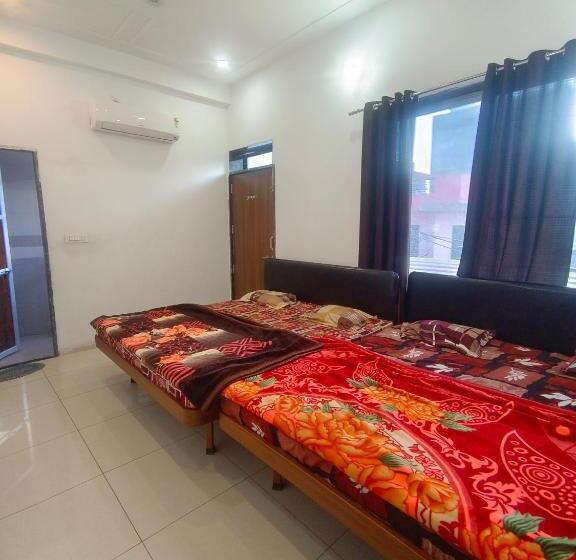 بنسيون Aasha Place Khatu Shyam Ji