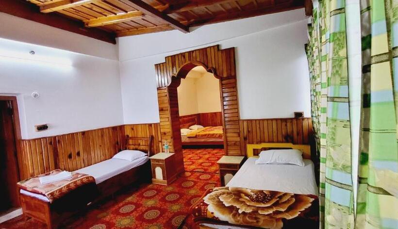 Pensão Himalayan Home