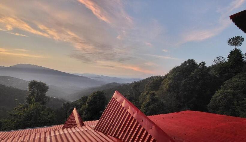 Pensão Himalayan Home