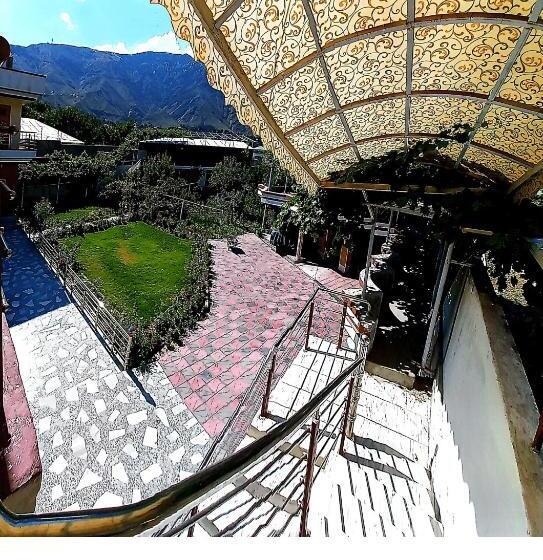 پانسیون Home Away From Home