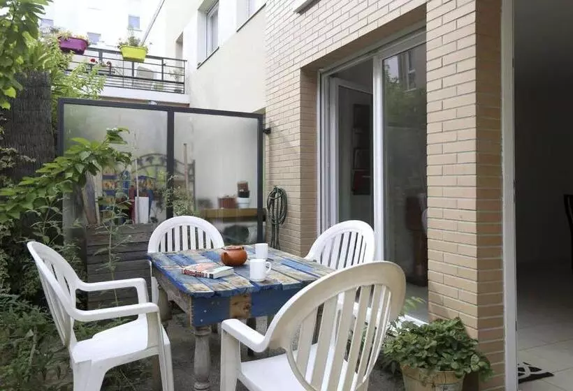 ペンション Private Room With Terrace In Shared House
