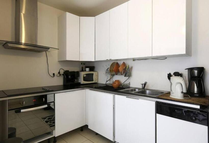 پانسیون Private Room With Terrace In Shared House