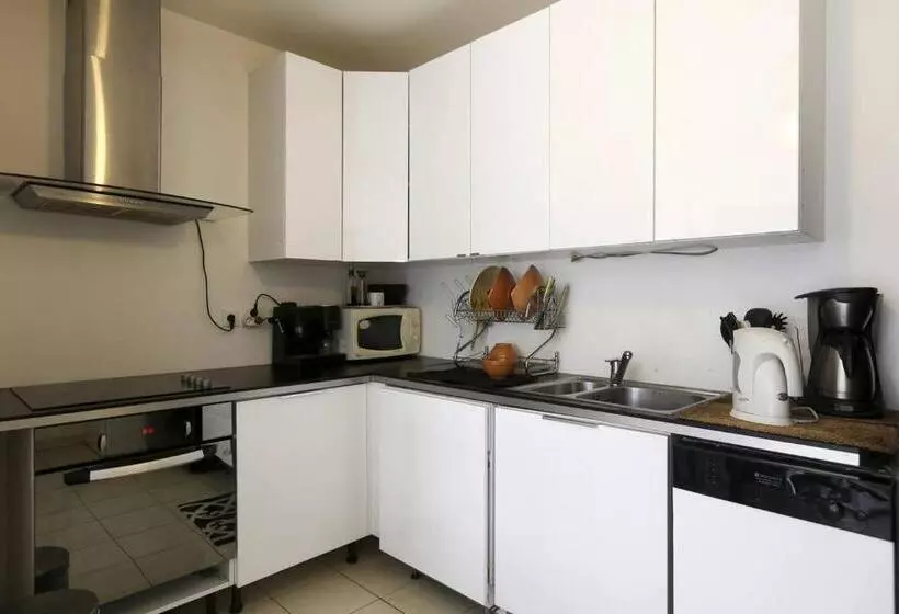 ペンション Private Room With Terrace In Shared House