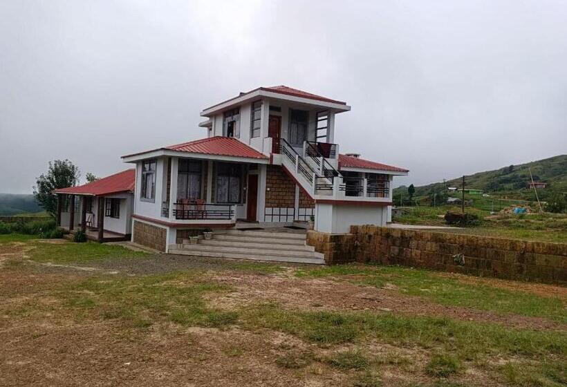 پانسیون Sohra Plaza Resort