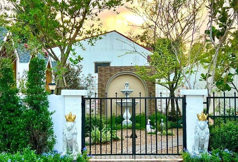 Курорт Plern Ura Poolvilla Cafe เพลินอุรา พูลวิลล่า คาเฟ่