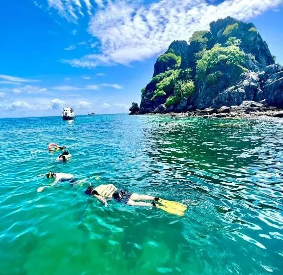 Lomakeskus Plern Ura Poolvilla Cafe เพลินอุรา พูลวิลล่า คาเฟ่