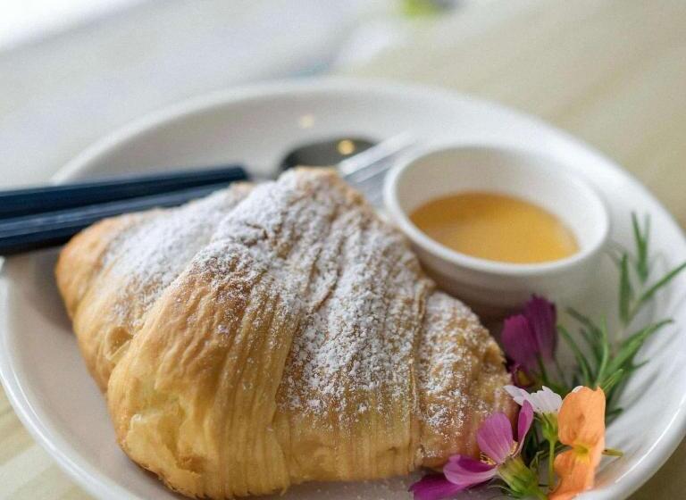 Курорт Plern Ura Poolvilla Cafe เพลินอุรา พูลวิลล่า คาเฟ่