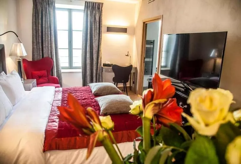 Aamiaismajoitus (B&B) La Bastide De Saint Julien