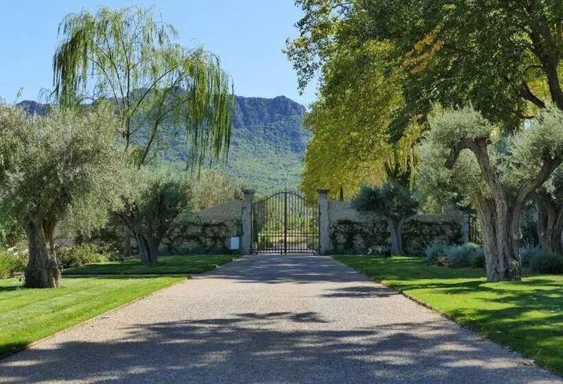 Aamiaismajoitus (B&B) La Bastide De Saint Julien