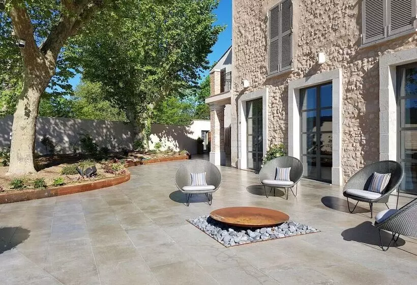 Aamiaismajoitus (B&B) La Bastide De Saint Julien