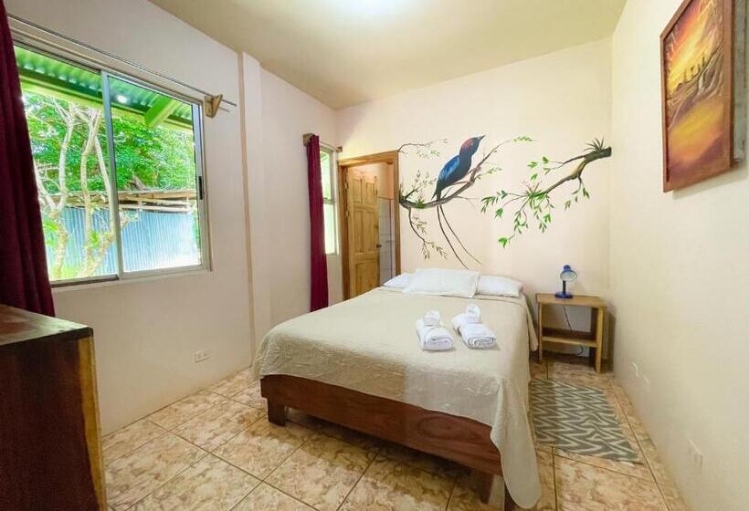 تختخواب و صبحانه La Casa De La Montaña