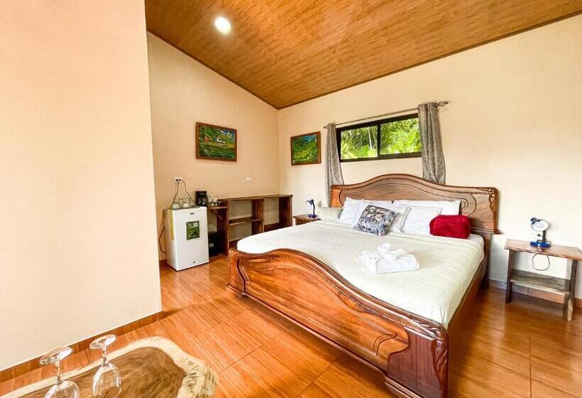 تختخواب و صبحانه La Casa De La Montaña