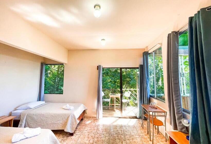 تختخواب و صبحانه La Casa De La Montaña