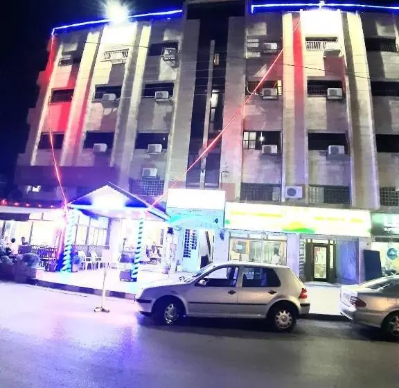 هتل Alnujoom  Suites