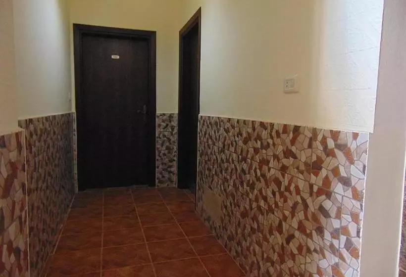 هتل Alnujoom  Suites