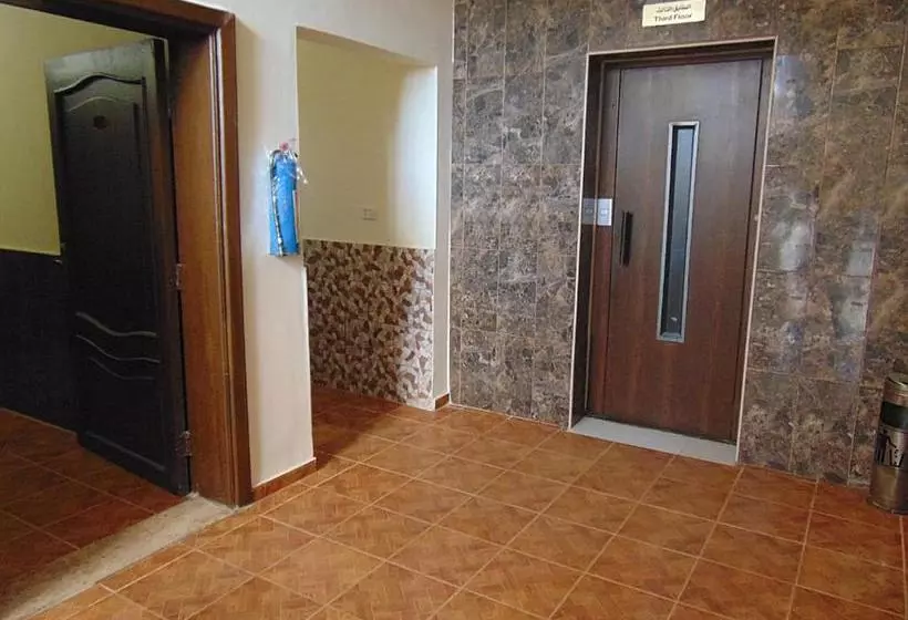 هتل Alnujoom  Suites