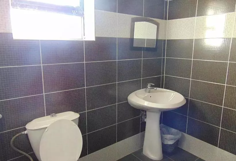 هتل Alnujoom  Suites