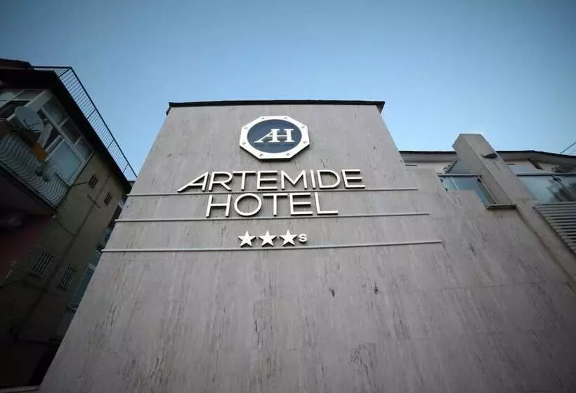 Hotelli Artemide