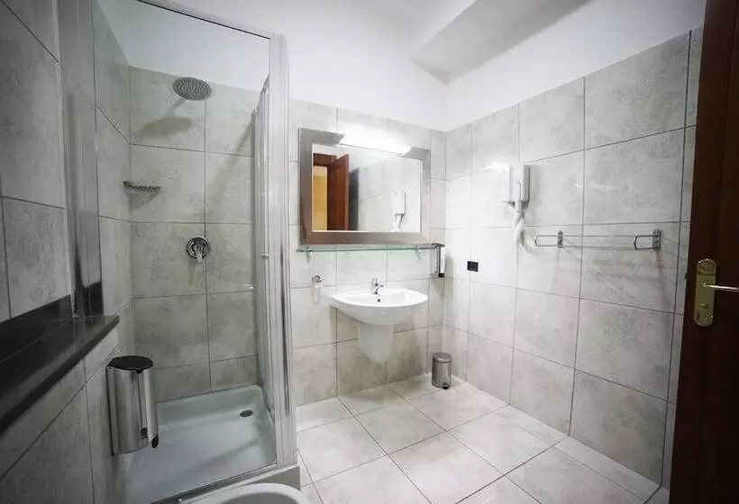 Hotelli Artemide