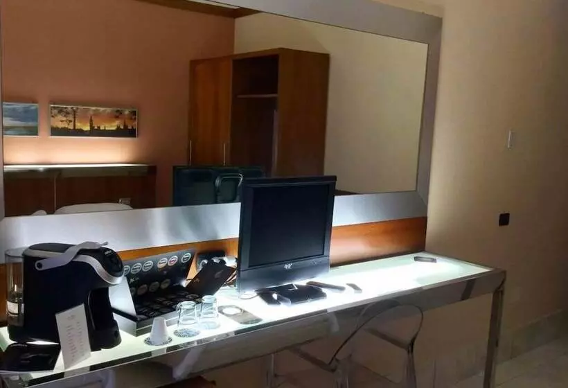 Hotelli Artemide