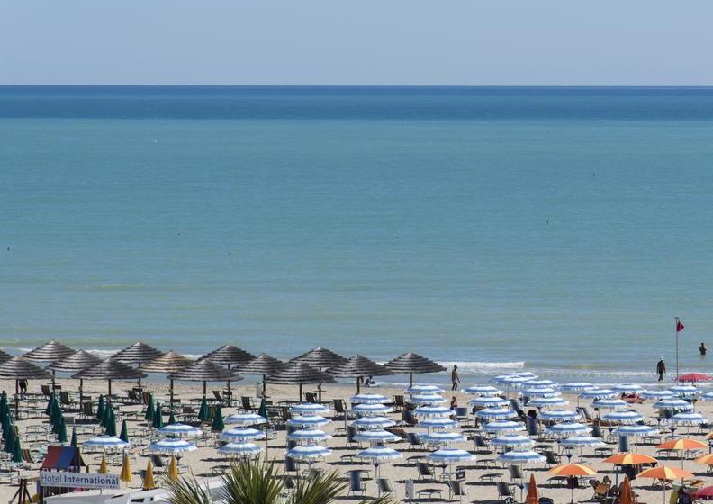 هتل International