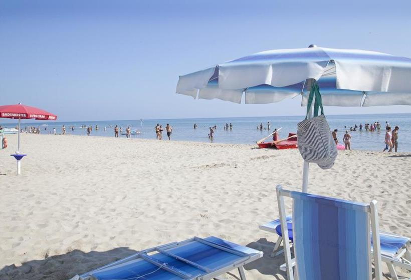 هتل International