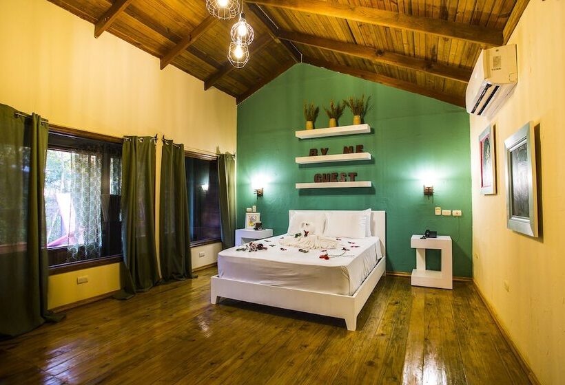 هتل Mayan Hills Resort