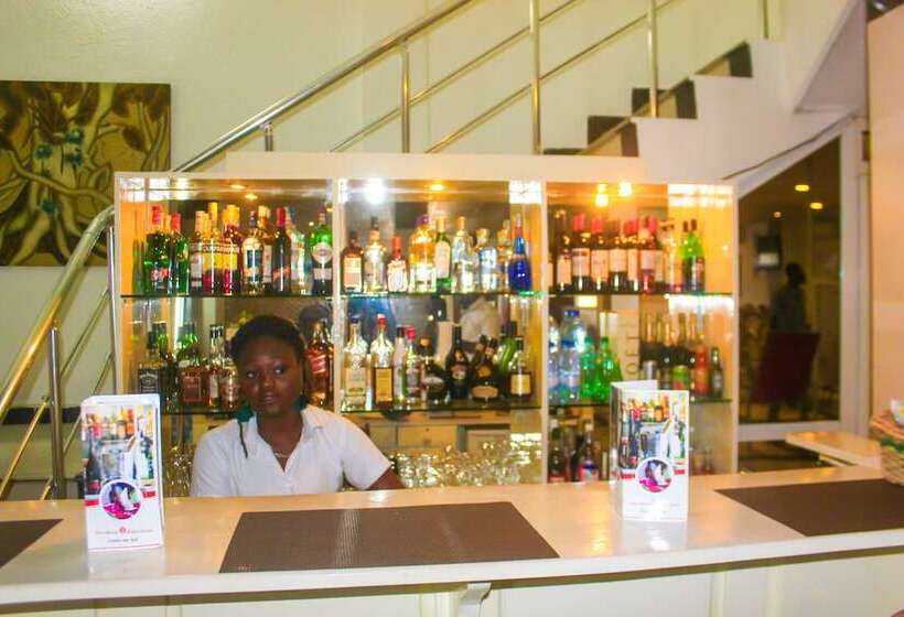 New Rivoli Hotel Benin