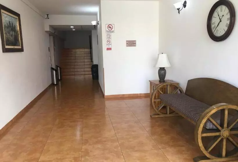 هتل Oliver Inn Toluca